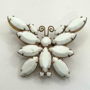 Juliana Milk Glass Butterfly Brooch Pin‎